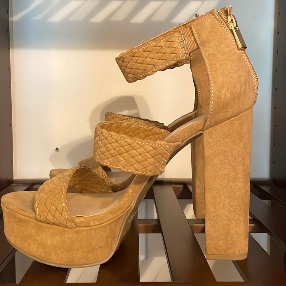 Never Worn Boutique Tan/Camel/Cognac braided platform heels